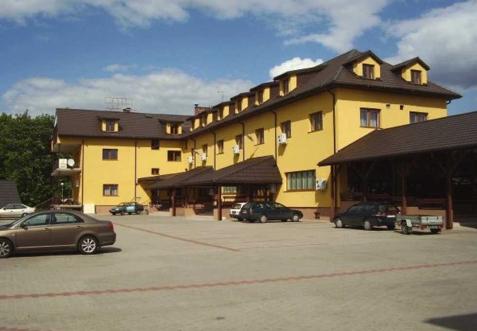 hotel *** - Hotel Pod Lasem ***
