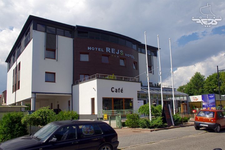 Hotel Rejs ***