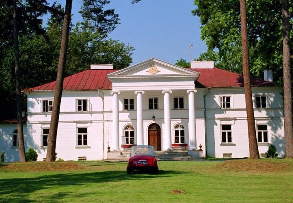 pałac - Pałac w Drwalewie