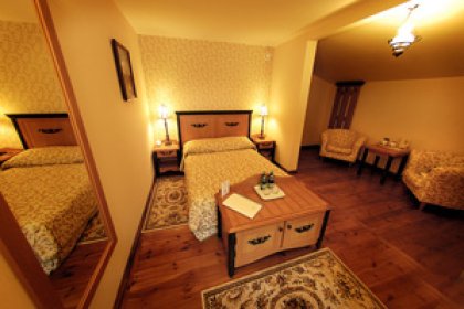hotel *** - Hotel i Restauracja Zagroda Bamberska - zdjęcie 4