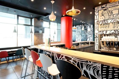 hotel - Ibis Warszawa Centrum - zdjęcie 2