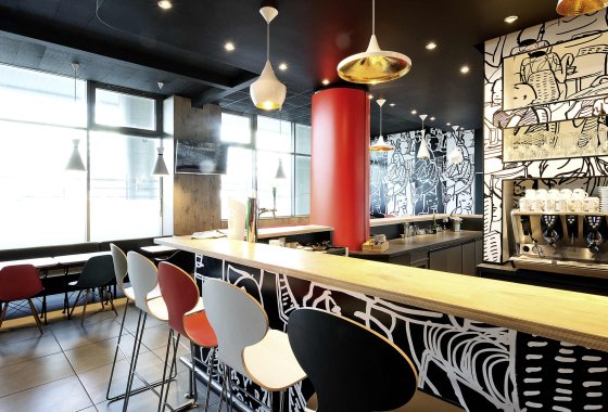 hotel - Ibis Warszawa Centrum - Usługi - zdjęcie 1