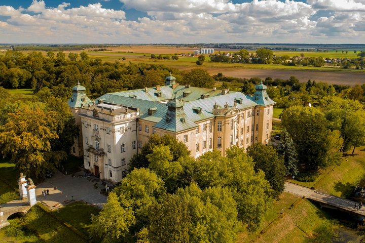 Zamek królewski w Rydzynie