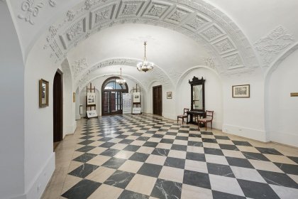 pałac - Willa Decjusza - zdjęcie 13