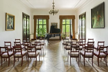 pałac - Willa Decjusza - zdjęcie 4