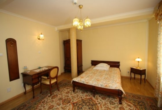 hotel - Hotel & Restauracja Leśny Dwór - Pokoje - zdjęcie 4