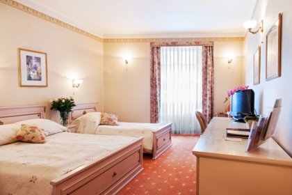 hotel **** - Hotel Amadeus - zdjęcie 3