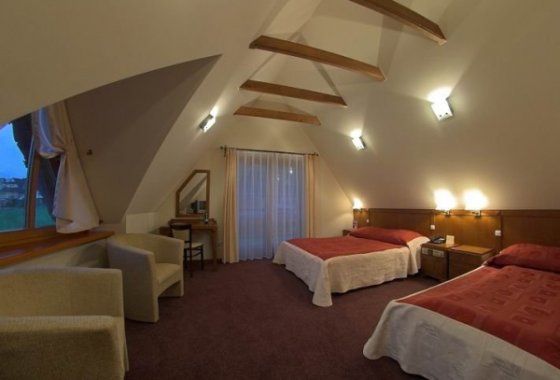 hotel *** - Ośrodek Usług Hotelarskich Redyk - Pokoje - zdjęcie 5