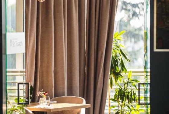 hotel *** - Hotel AKWAWIT - Usługi - zdjęcie 4
