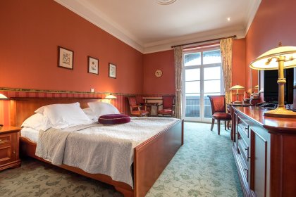 zamek - Hotel Neptun w Łebie - zdjęcie 12