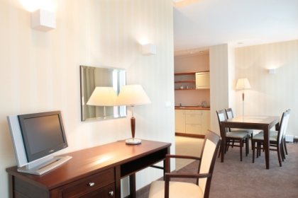 hotel *** - Hotel Kuracyjny - zdjęcie 2