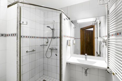 hotel *** - Hotel Olympic - zdjęcie 10