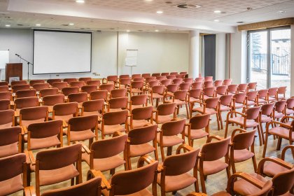 hotel **** - Hotel Sympozjum - zdjęcie 3