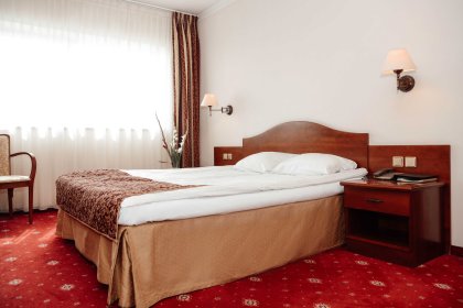 hotel **** - Hotel Sympozjum - zdjęcie 9