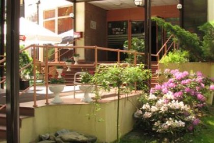 hotel *** - Hotel Uroczysko Centrum Konferencyjno - Rekreacyjne - zdjęcie 3