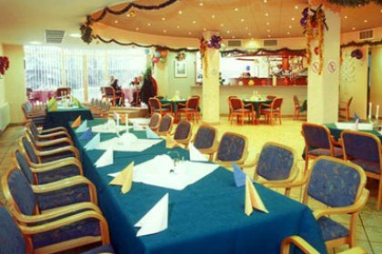 hotel *** - Hotel Uroczysko Centrum Konferencyjno - Rekreacyjne - zdjęcie 9