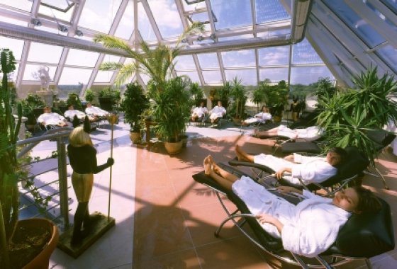 hotel ***** - Hotel Piramida SPA & Business - Usługi - zdjęcie 1