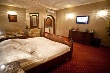hotel - Złote Arkady - Kompleks Hotelowo-restauracyjny - zdjęcie 6