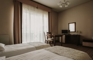 hotel *** - Hotel Radocza Park - zdjęcie 1 