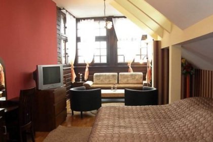 hotel *** - Willa Pod Basztą - zdjęcie 1