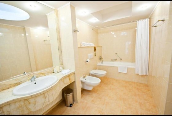 hotel **** - MCC Mazurkas Conference Centre & Hotel - Pokoje - zdjęcie 4