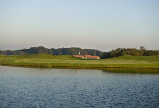pałac - Hotel Sobienie Królewskie Golf & Country Club - Usługi - zdjęcie 2