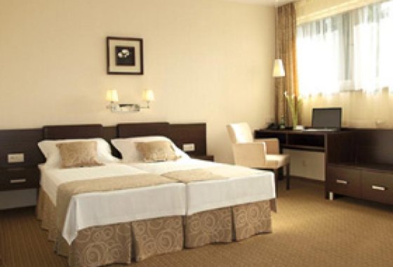 hotel *** - Iness Hotel - Pokoje - zdjęcie 1