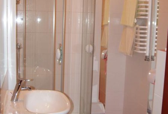 hotel *** - Hotel- Restauracja YUCA s. c. - Pokoje - zdjęcie 5