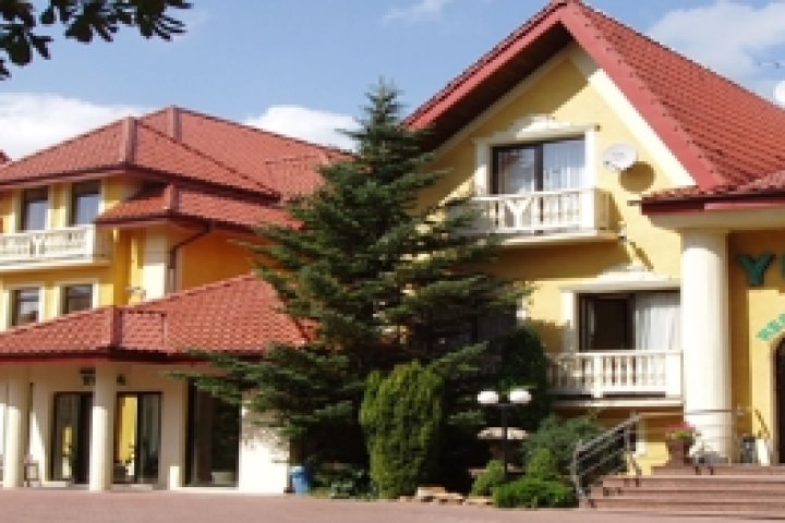 Hotel- Restauracja YUCA s. c. 