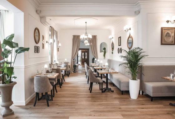 hotel *** - Dwór Konstancin *** - Usługi - zdjęcie 2