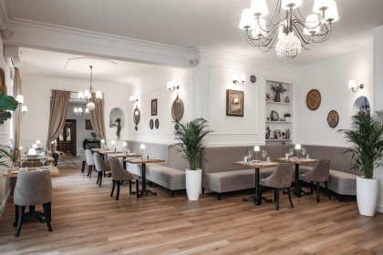 hotel *** - Dwór Konstancin *** - zdjęcie 30