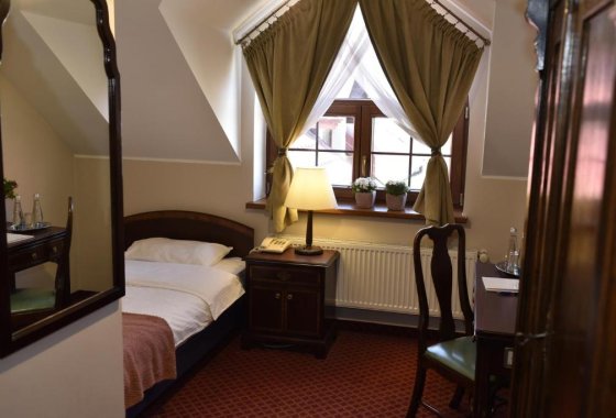 hotel *** - Hotel i Restauracja Zielona Weranda - Pokoje - zdjęcie 4