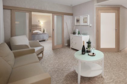 hotel **** - Columna Medica - zdjęcie 20