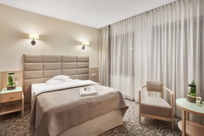 hotel **** - Columna Medica - zdjęcie 12