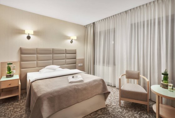 hotel **** - Columna Medica - Pokoje - zdjęcie 3