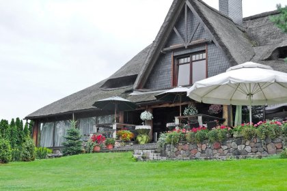 dworek - Dom Wypoczynkowy „Pod Strzechą” w Giewartowie - zdjęcie 7