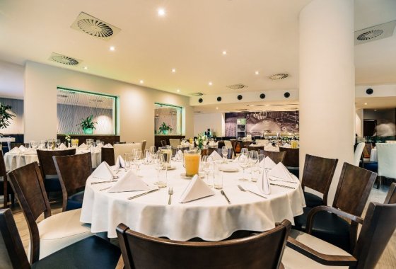 hotel **** - Holiday Inn Łódź - Usługi - zdjęcie 2