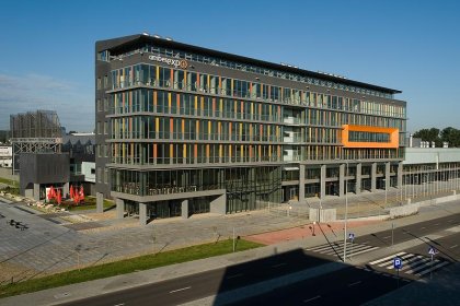 obiekt konferencyjny - AmberExpo Centrum Wystawienniczo-Kongresowe - zdjęcie 2
