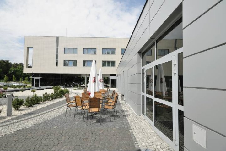 Wellstreet **** Hotel Zielona Góra