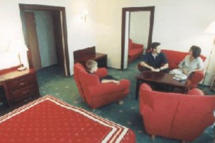 obiekt konferencyjny - Ośrodek Szkoleniowo –Wypoczynkowy Knieja w Rajgrodzie - zdjęcie 6
