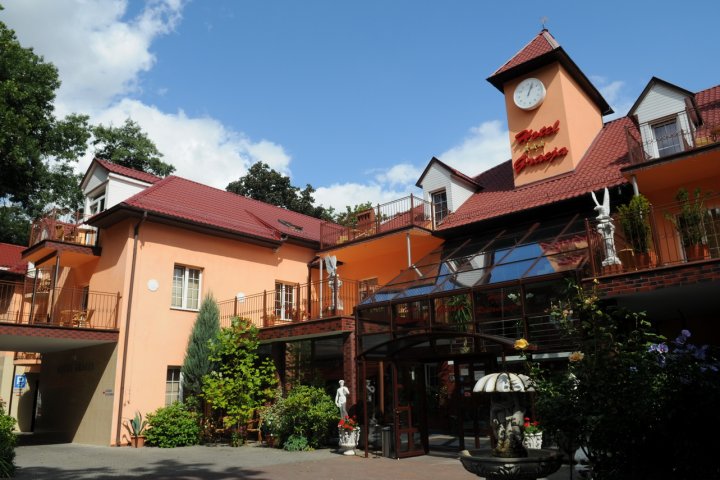 Hotel GRACJA