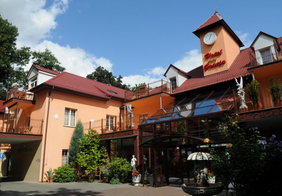 hotel *** - Hotel GRACJA