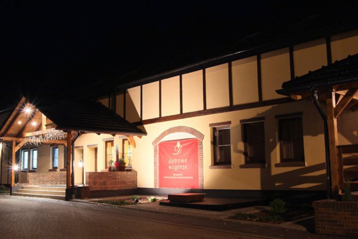 Hotel DĘBOWE WZGÓRZE
