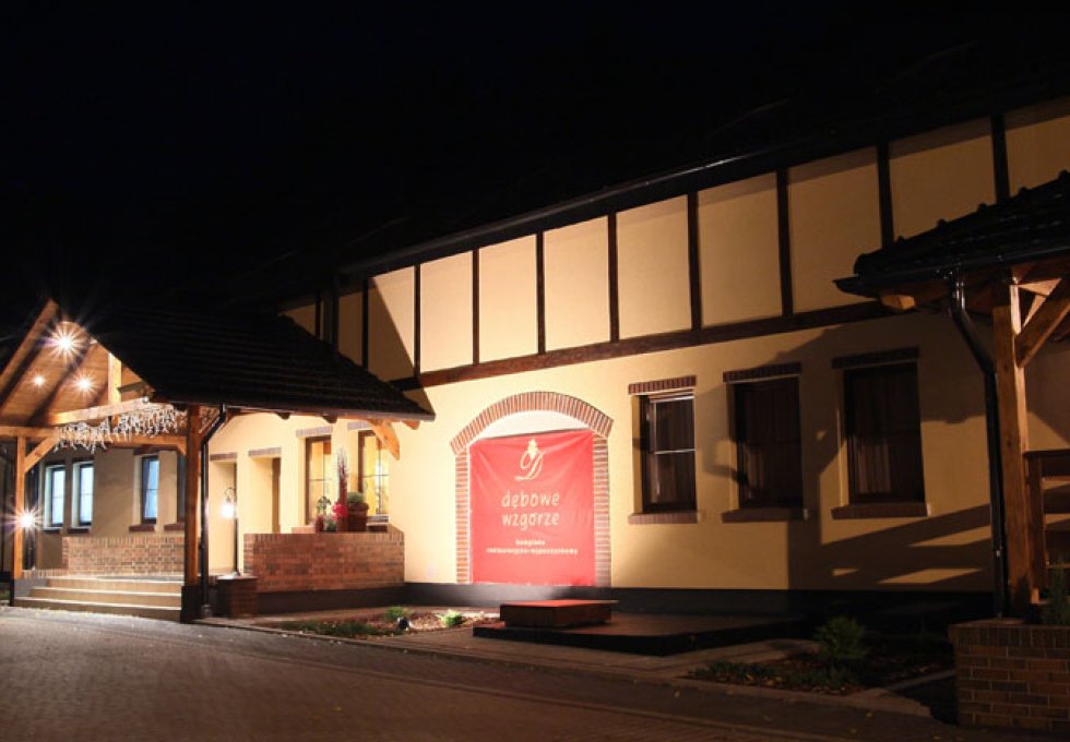 hotel *** - Hotel DĘBOWE WZGÓRZE