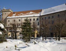 Centrum Usług Hotelowo-Turystycznych ZAMEK Otmuchów