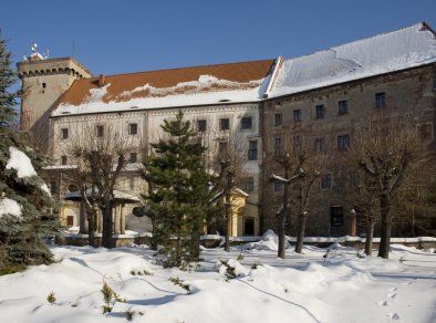 Centrum Usług Hotelowo-Turystycznych ZAMEK Otmuchów