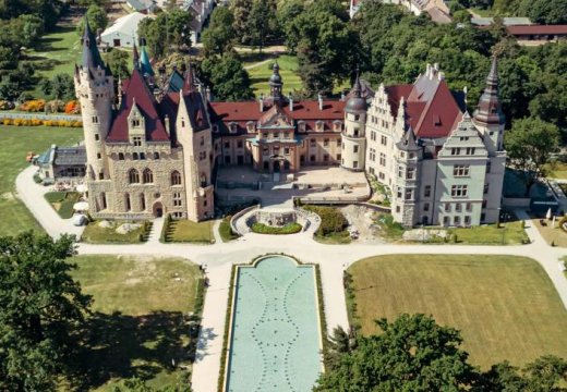 Moszna Zamek