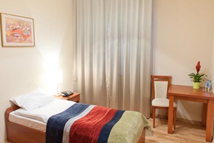 hotel *** - „Mazowsze” – Centrum Konferencyjno Noclegowe i Karczma Staropolska - zdjęcie 5