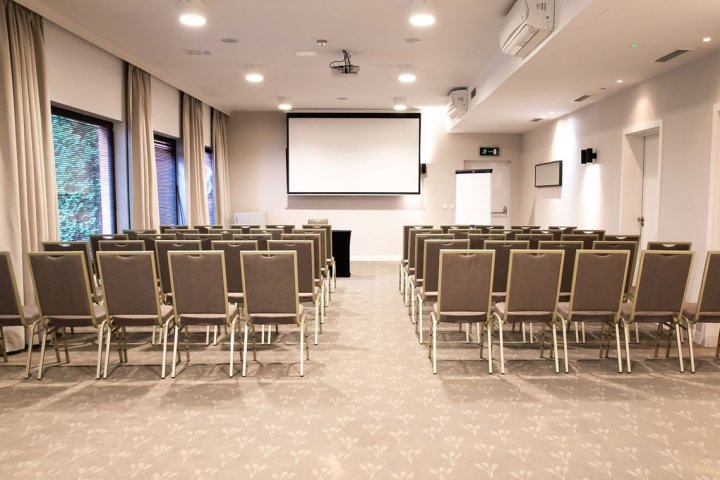 The Granary – La Suite Hotel Wroclaw City Center