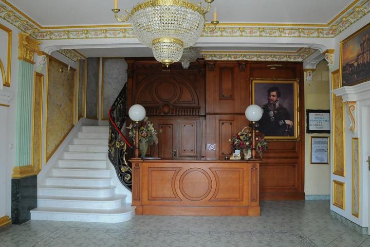 Hotel Książę Poniatowski